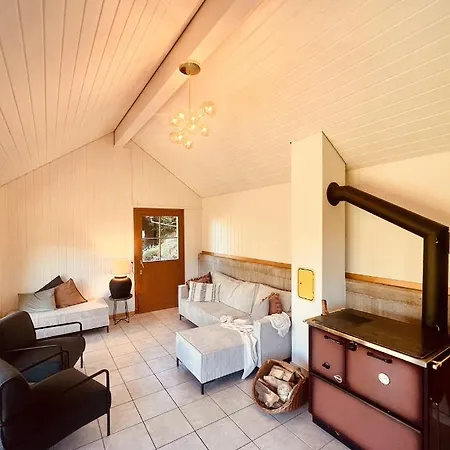 Alpaka-ferienhaus Oenzlen *