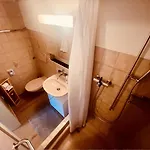 Alpaka-ferienhaus Oenzlen * Wynigen